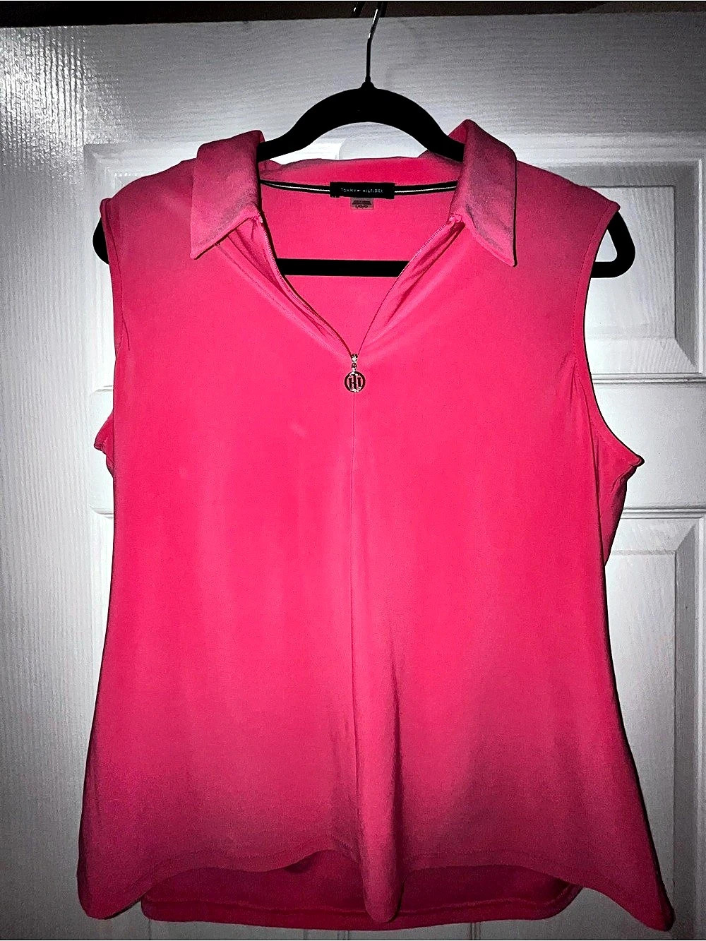 Tommy Hilfiger Sleeveless Zip Blouse in Pink Size Large
